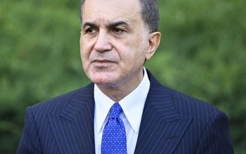 AK Parti Sözcüsü Ömer Çelik, fon krizi olarak gündeme gelen