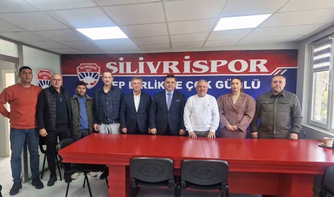 Silivri İlçe Emniyet Müdürü Okan Büzkaya, Silivrispor Kulübü’ne iadeiziyarette bulundu.